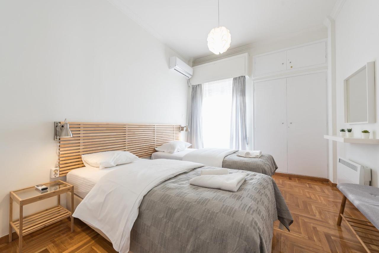 Cozy And Fresh Apt Close To Metro アテネ エクステリア 写真
